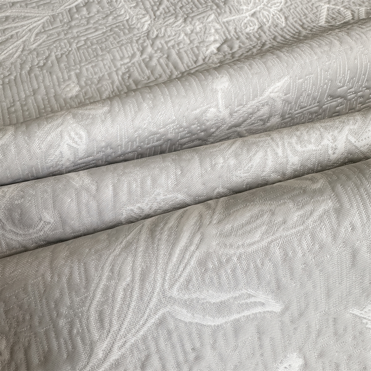 91家纺网 家纺一手货源 找家纺 耐思家纺 2026新品高端复合三明治PE乙纶双面提花610克冰豆豆凉席迪奥风系列（提供买家秀） 迪奥风-灰床笠款