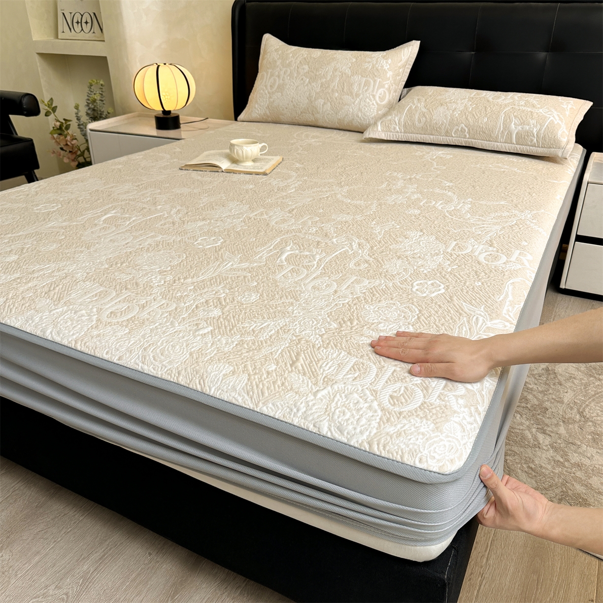 耐思家纺 2026新品高端复合三明治PE乙纶双面提花610克冰豆豆凉席迪奥风系列（提供买家秀） 迪奥风-卡其床笠款