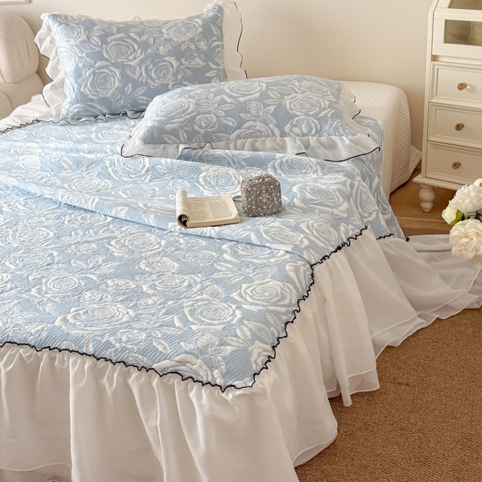 91家纺网 家纺一手货源 找家纺 （总）吾欢心 2026新款法式凉感530克高克重PE乙纶双面大提花床裙凉席席子三件套-玫瑰庄园