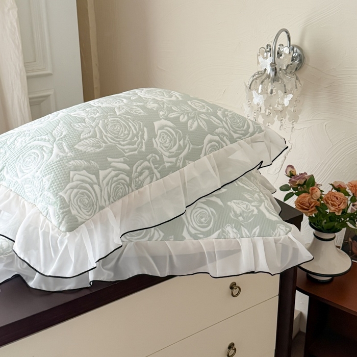 91家纺网 家纺一手货源 找家纺 吾欢心 2026新款法式凉感530克高克重PE乙纶双面大提花床裙凉席席子三件套-玫瑰庄园 组合图仅供展示不可下单