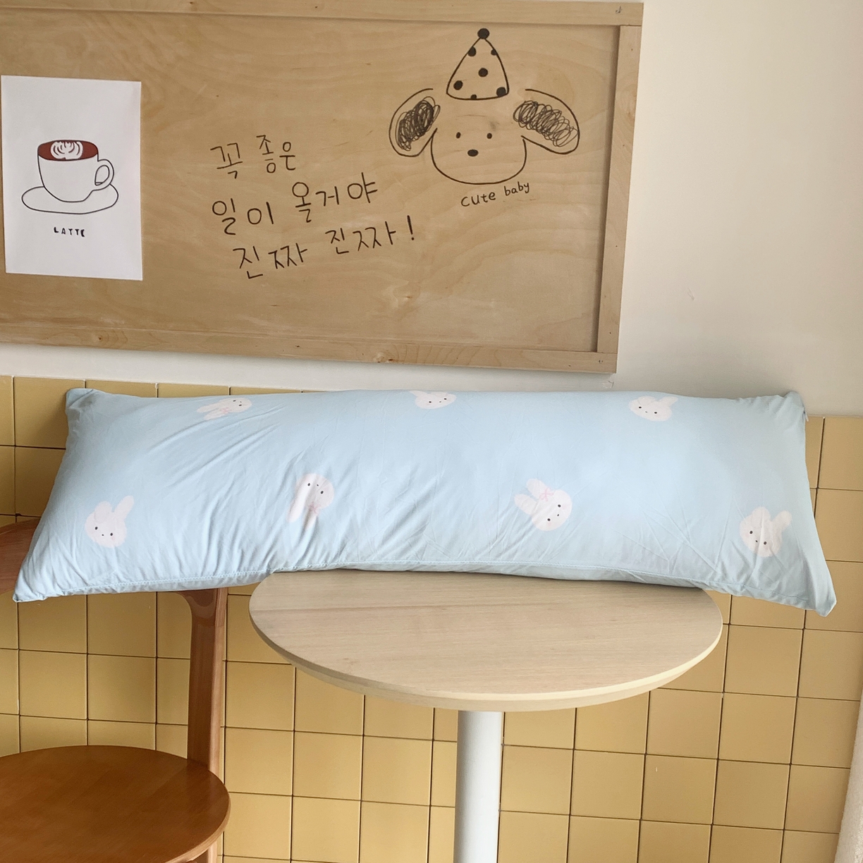 91家纺网 家纺一手货源 找家纺 桃喜 2026新款凉感多功能长抱枕 凉感抱枕-奶蓝兔兔