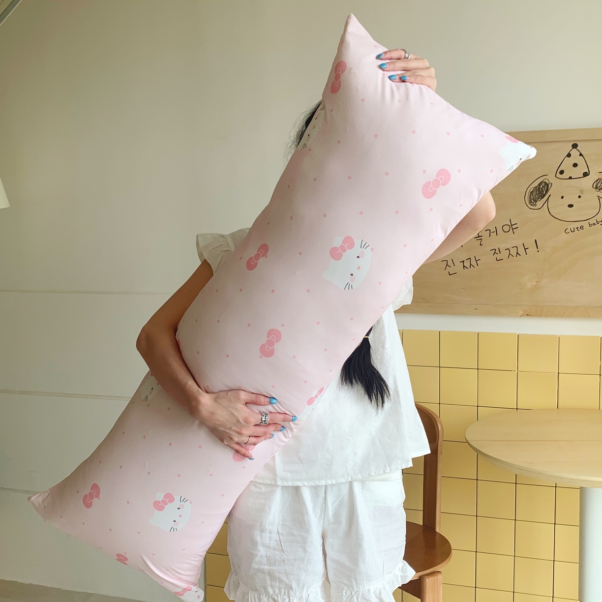 91家纺网 家纺一手货源 找家纺 桃喜 2026新款凉感多功能长抱枕 凉感抱枕-超甜小猫