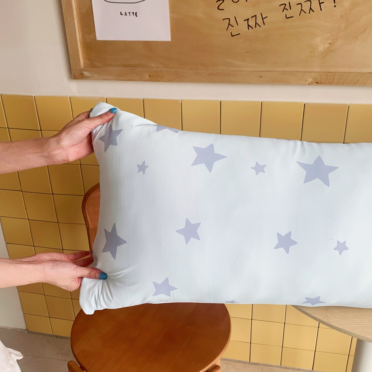 91家纺网 家纺一手货源 找家纺 桃喜 2026新款凉感多功能长抱枕 凉感抱枕-海盐星星