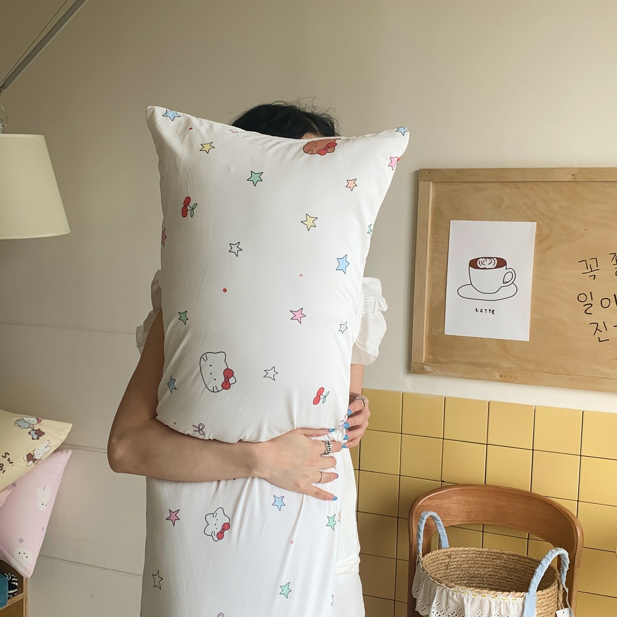 91家纺网 家纺一手货源 找家纺 桃喜 2026新款凉感多功能长抱枕 凉感抱枕-星星猫咪