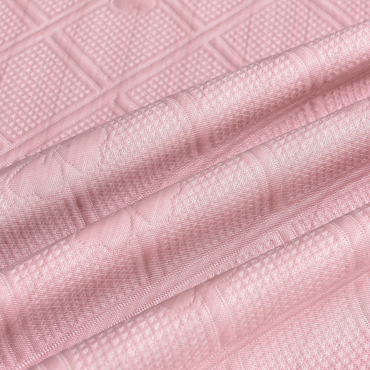 91家纺网 家纺一手货源 找家纺 赛丽雅 2026春夏新款420克A类PE聚乙烯提花冰豆豆凉感床裙款凉席三件套席子空调软席 兰朵-粉