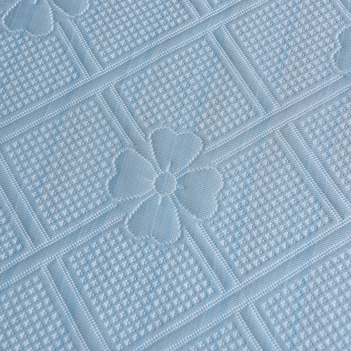 91家纺网 家纺一手货源 找家纺 赛丽雅 2026春夏新款420克A类PE聚乙烯提花冰豆豆凉感床裙款凉席三件套席子空调软席 兰朵-蓝