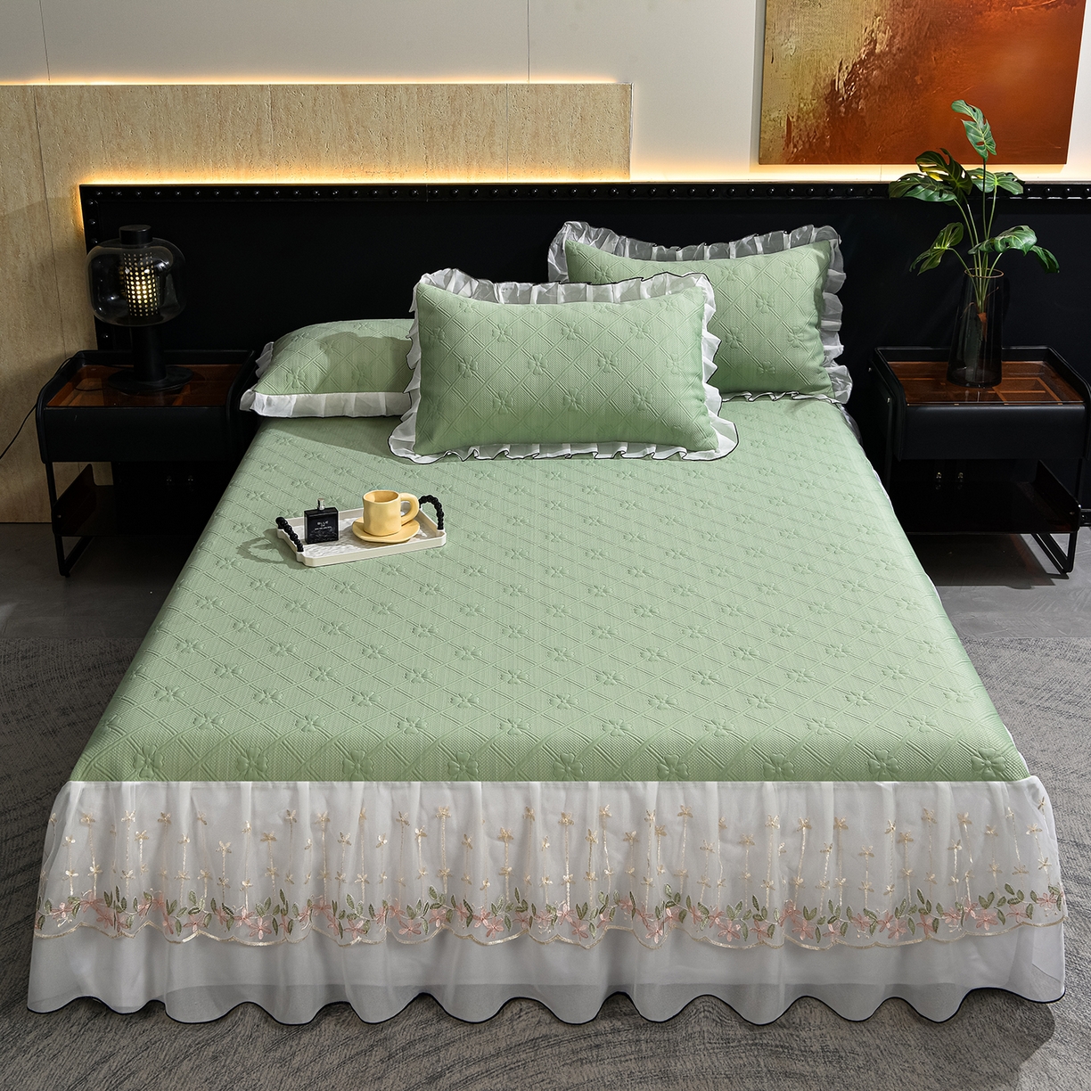 91家纺网 家纺一手货源 找家纺 赛丽雅 2026春夏新款420克A类PE聚乙烯提花冰豆豆凉感床裙款凉席三件套席子空调软席 兰朵-绿