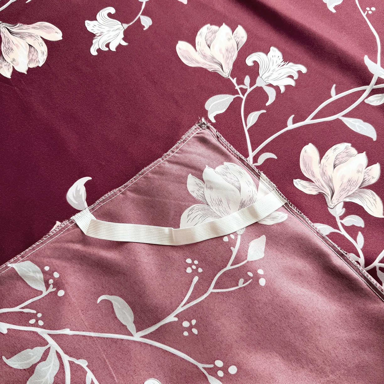 91家纺网 家纺一手货源 找家纺 亿佳人 2026新款芦荟棉单床裙床裙单件芦荟棉床裙单件 酒红玉枝