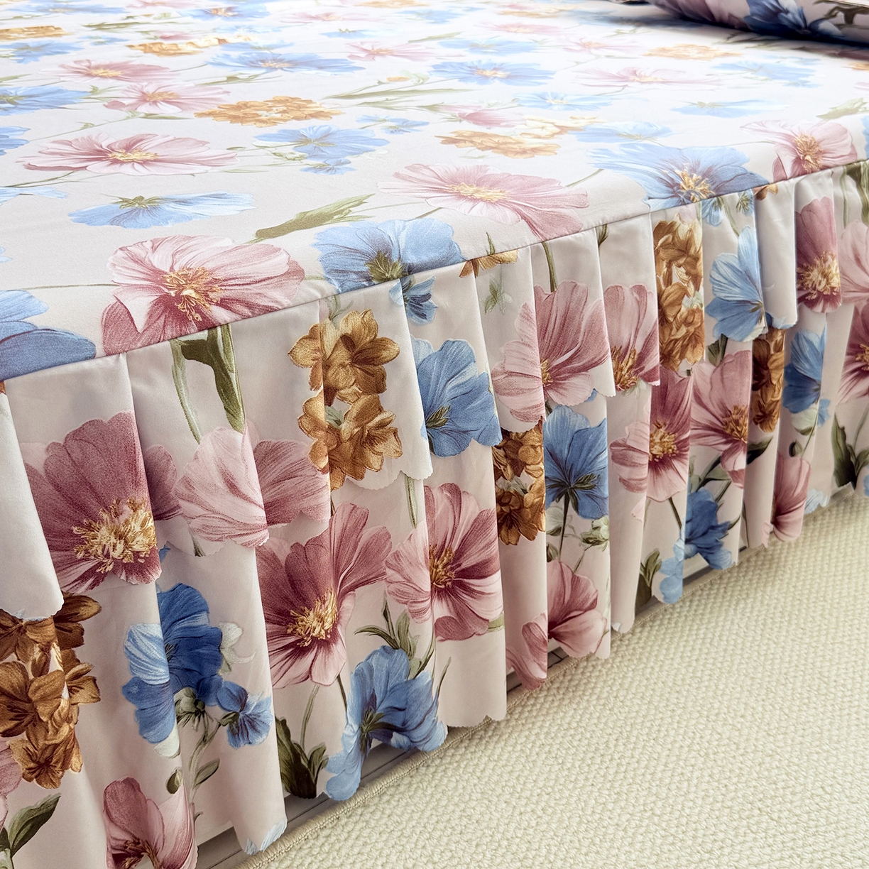 91家纺网 家纺一手货源 找家纺 亿佳人 2026新款芦荟棉单床裙床裙单件芦荟棉床裙三件套 花颜悦色