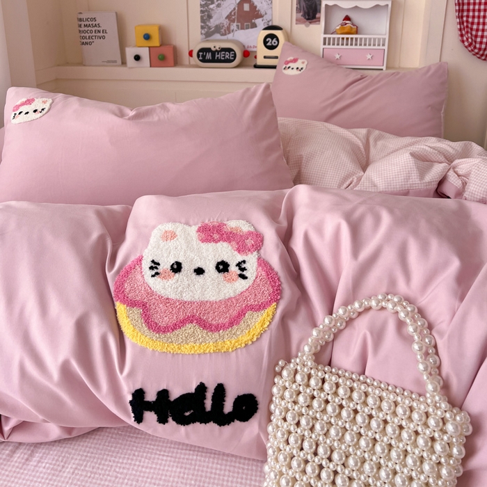 91家纺网 家纺一手货源 找家纺 鑫佳居 2026新款古法水洗云感棉毛巾绣四件套 甜甜圈KT