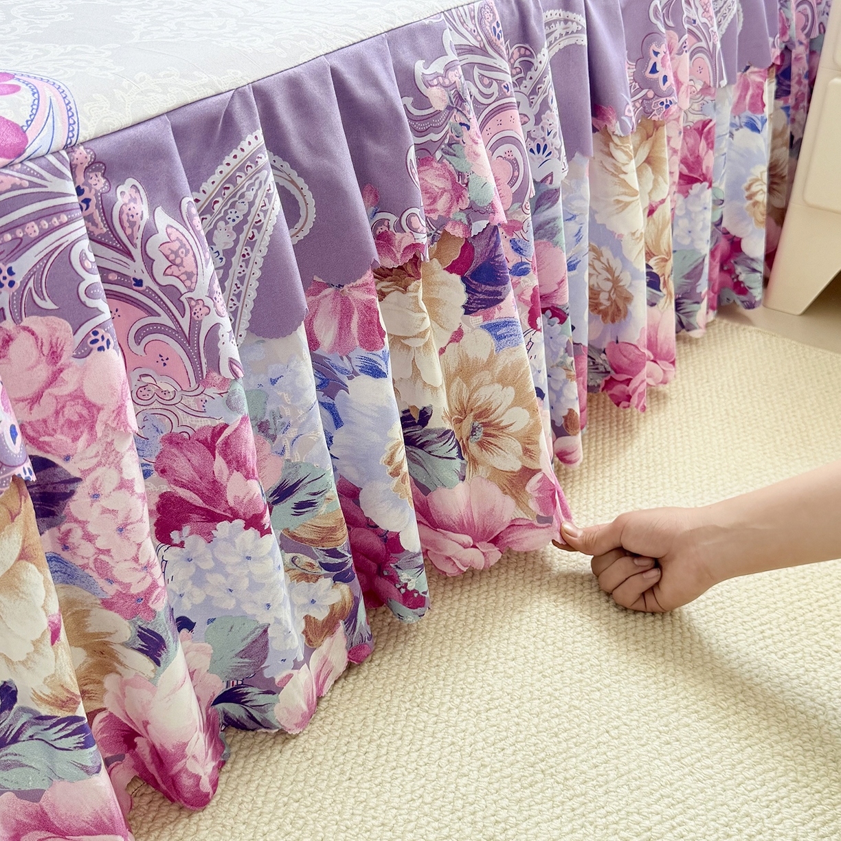 91家纺网 家纺一手货源 找家纺 亿佳人 2026新款芦荟棉化纤四件套单床裙单枕套-床裙款四件套 紫梦