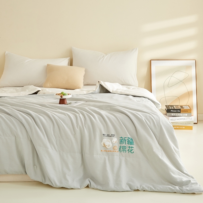 91家纺网 家纺一手货源 找家纺 小桃姐家纺 2026新款拼色无印风新疆棉花被春秋被夏被被子被芯 高级灰