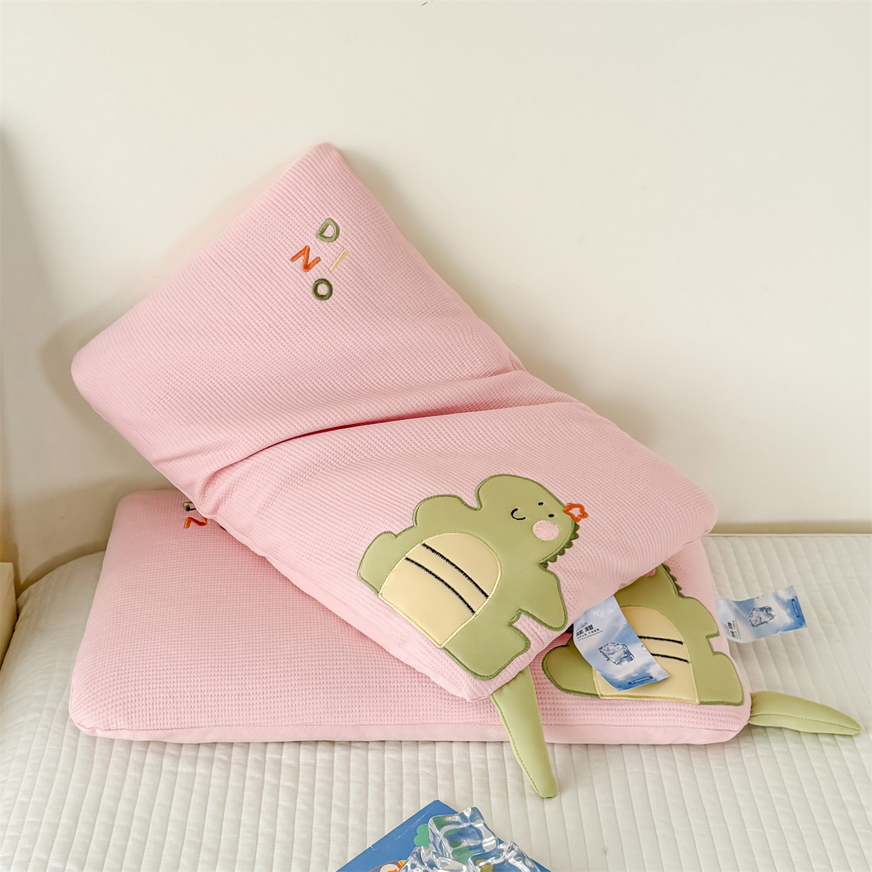 麦肯锡 2026新款小恐龙儿童荞麦枕枕头枕芯 粉色