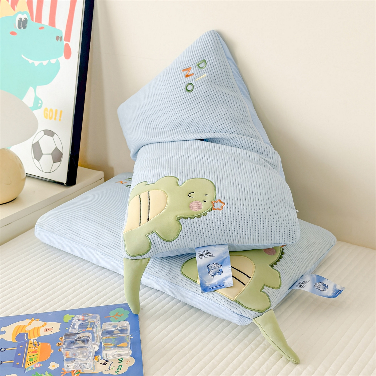 91家纺网 家纺一手货源 找家纺 麦肯锡 2026新款小恐龙儿童荞麦枕枕头枕芯 蓝色