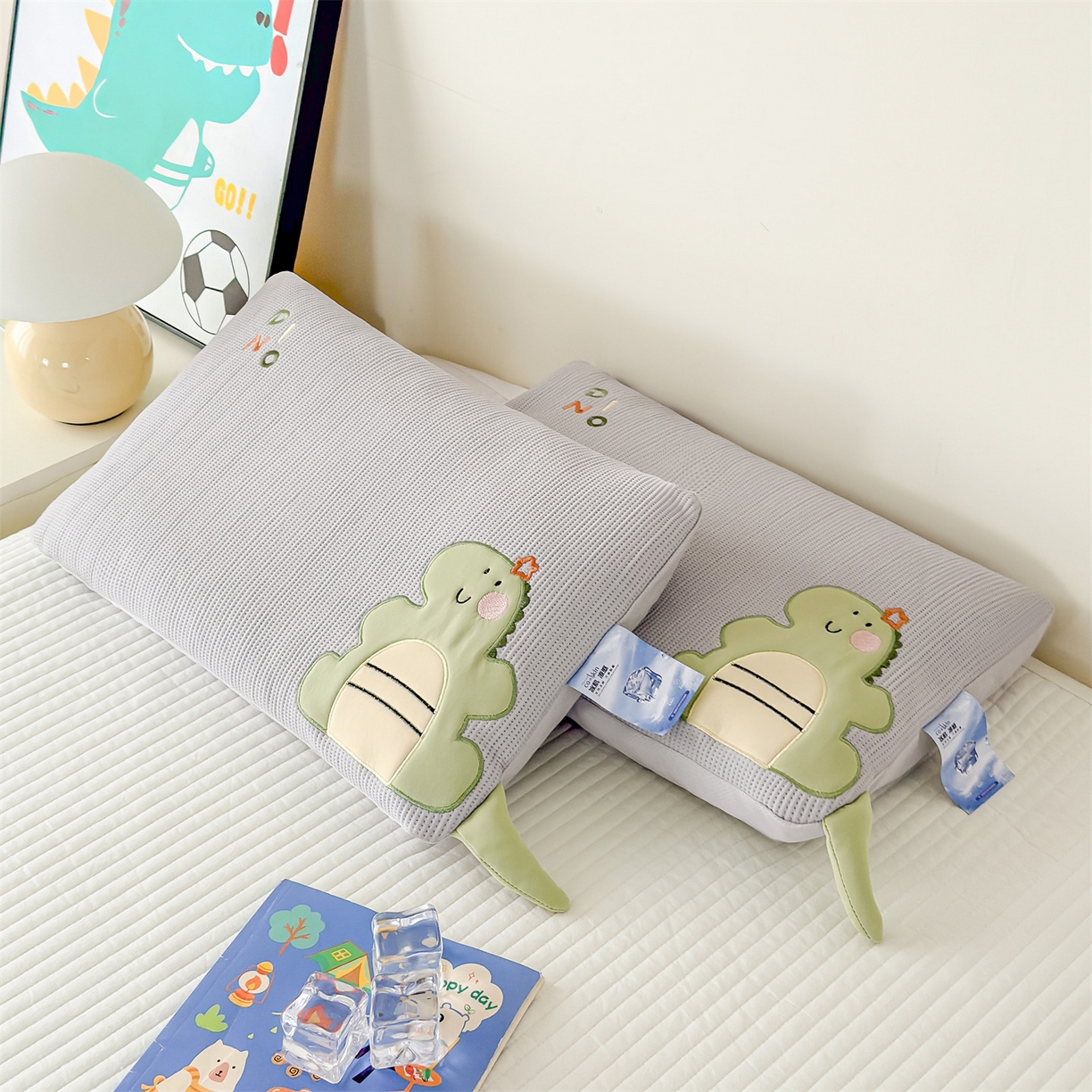 91家纺网 家纺一手货源 找家纺 麦肯锡 2026新款小恐龙儿童荞麦枕枕头枕芯 灰色