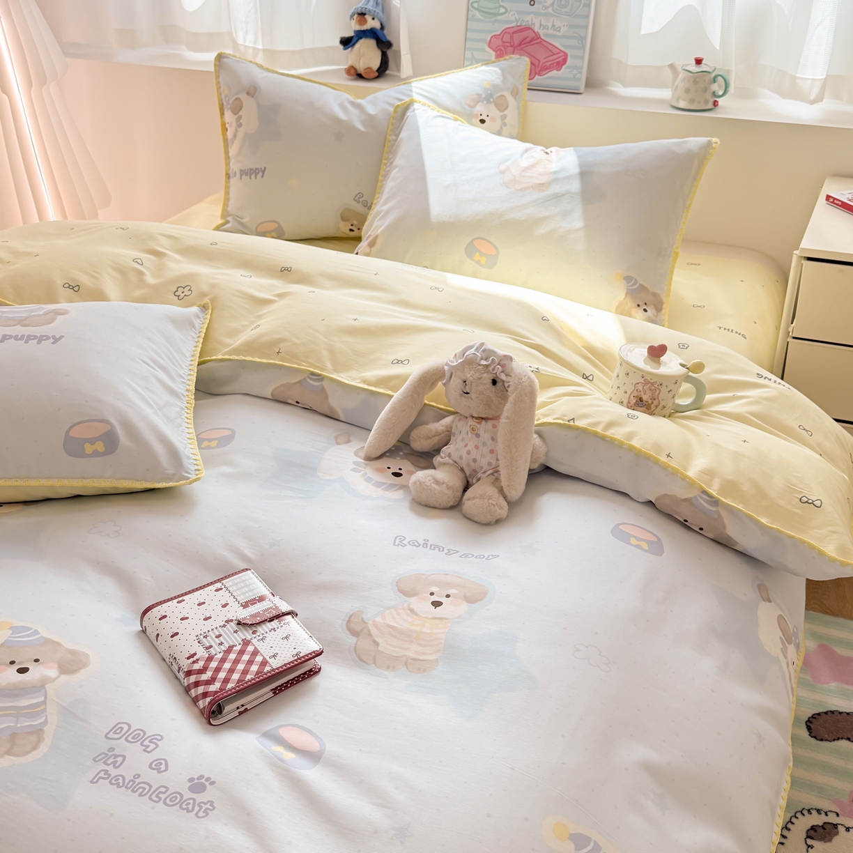 91家纺网 家纺一手货源 找家纺 简宜家居（朝初家纺） 2026新款贝壳边卡通可爱纯棉全棉四件套 派对小狗-黄