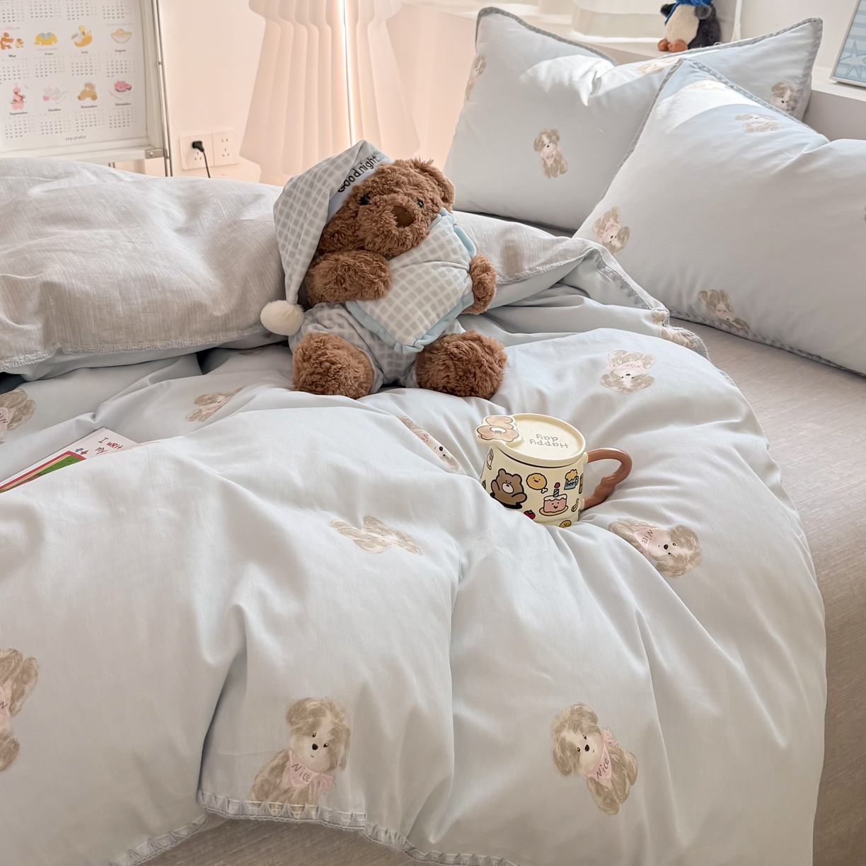 91家纺网 家纺一手货源 找家纺 简宜家居（朝初家纺） 2026新款贝壳边卡通可爱纯棉全棉四件套 Nice狗狗-兰