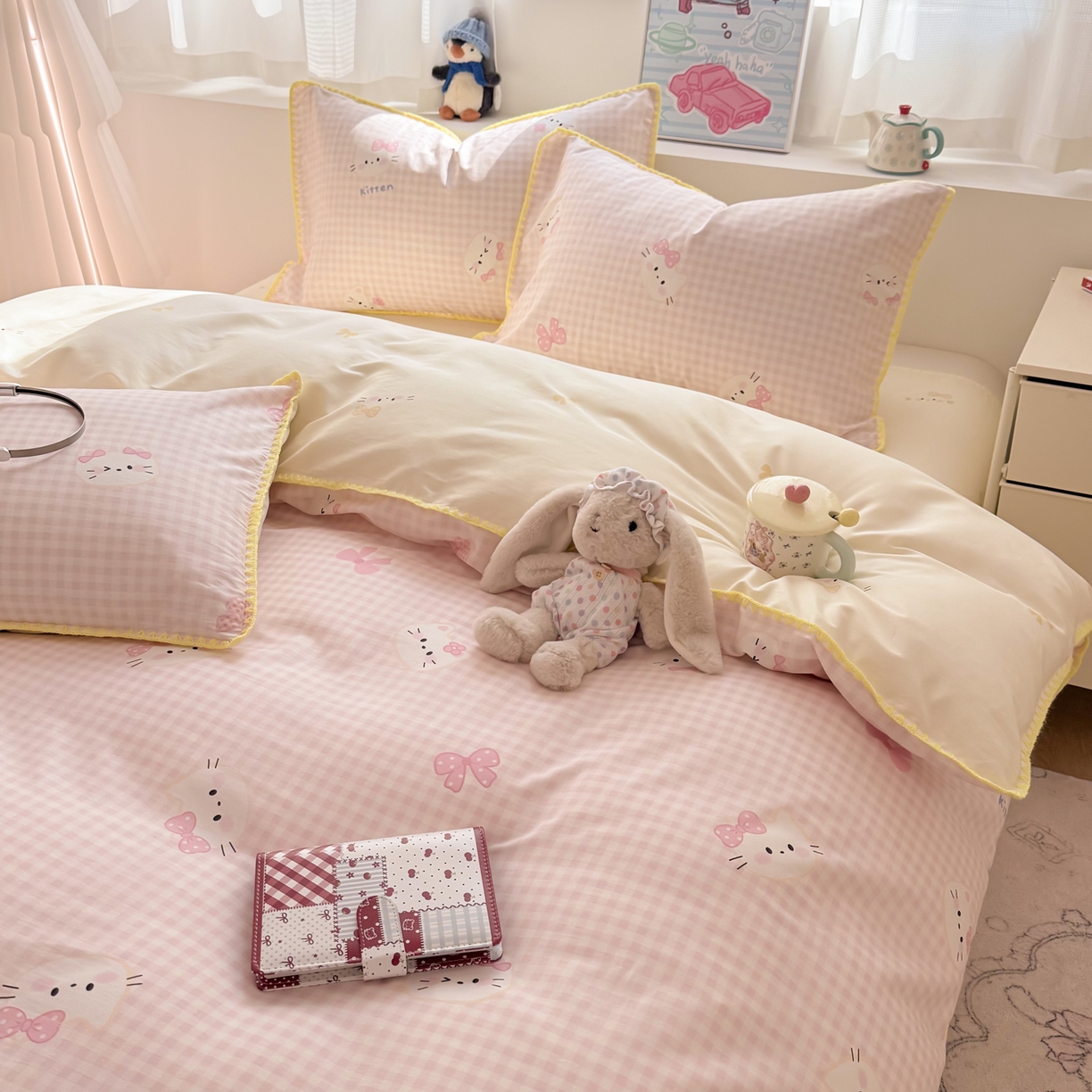 91家纺网 家纺一手货源 找家纺 简宜家居（朝初家纺） 2026新款贝壳边卡通可爱纯棉全棉四件套 粉格日记