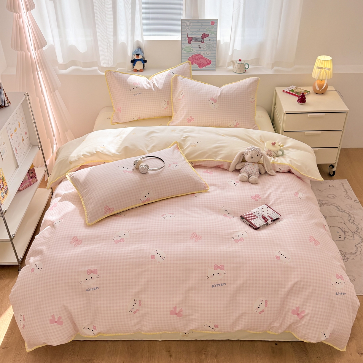 91家纺网 家纺一手货源 找家纺 简宜家居（朝初家纺） 2026新款贝壳边卡通可爱纯棉全棉四件套 粉格日记