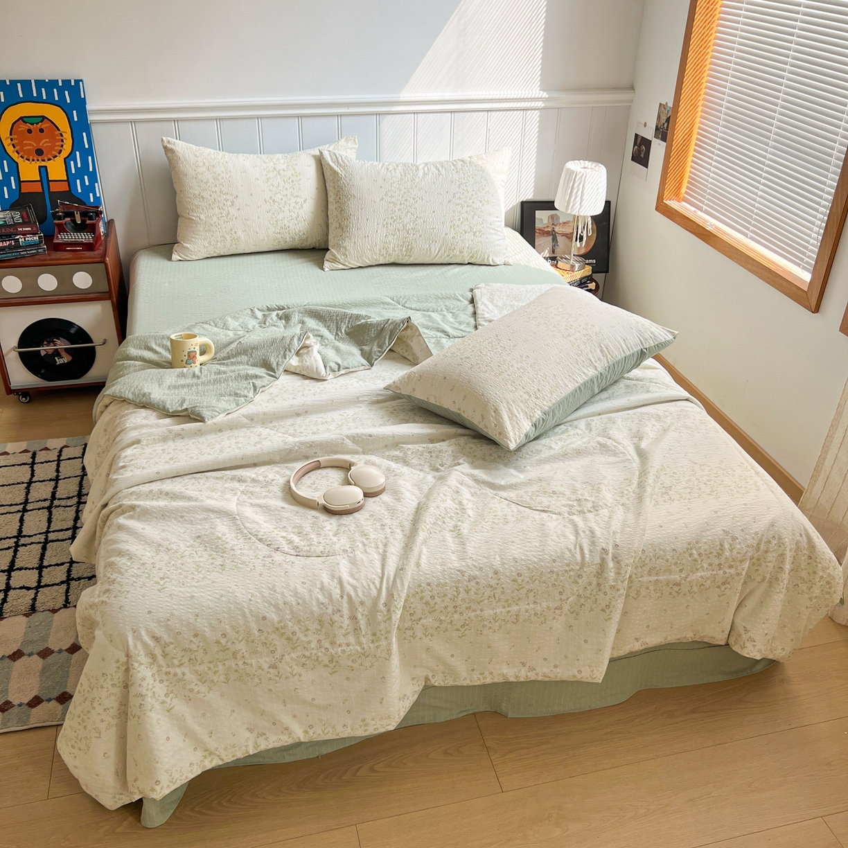 91家纺网 家纺一手货源 找家纺 禾沐  2026新款泡芙纱夏被四件套简单款 浅夏花信