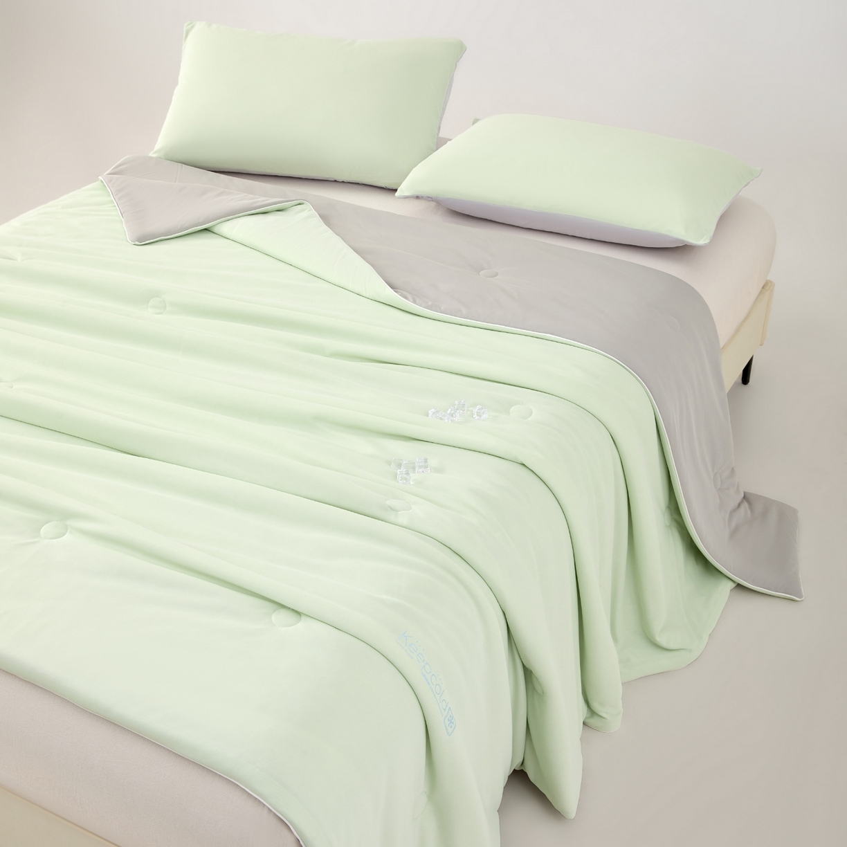 91家纺网 家纺一手货源 找家纺 爱彼家纺 2026夏季新款凉感丝小冰块夏被纯色小冰被-小冰块夏被 抹茶绿