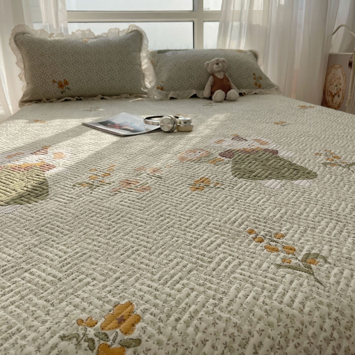 91家纺网 家纺一手货源 找家纺 （总）爱彼家纺 2026新款印花泡芙棉花边床盖三件套-泡芙床盖