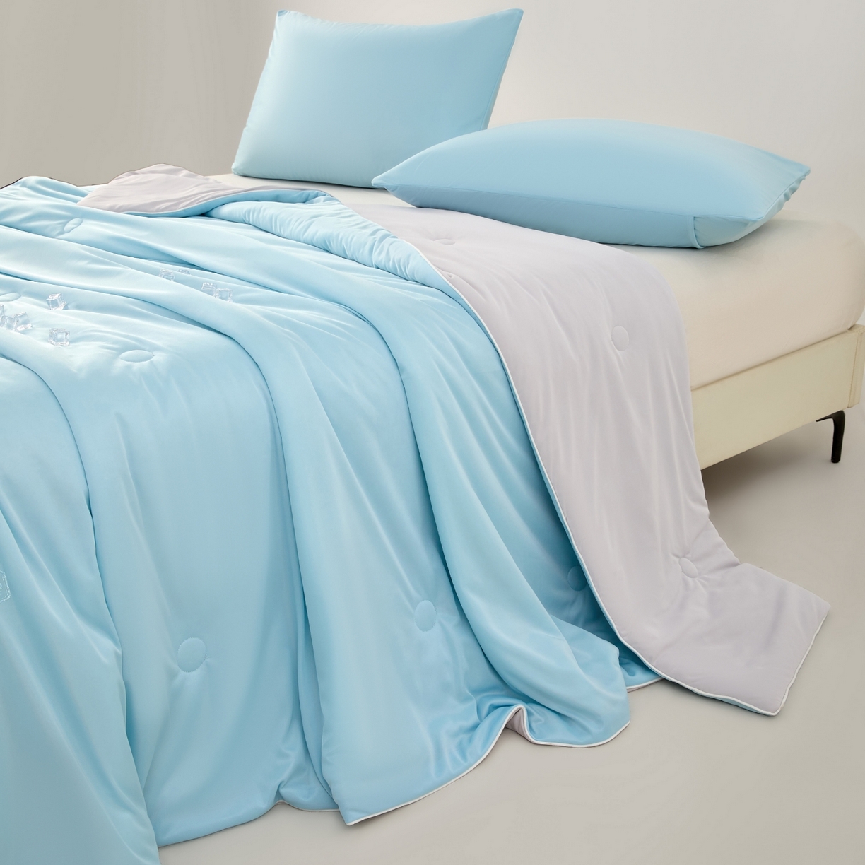 91家纺网 家纺一手货源 找家纺 悦织湾家纺 2026新款凉感丝夏被夏凉被透气凉感冰丝被子空调被夏秋 天空蓝