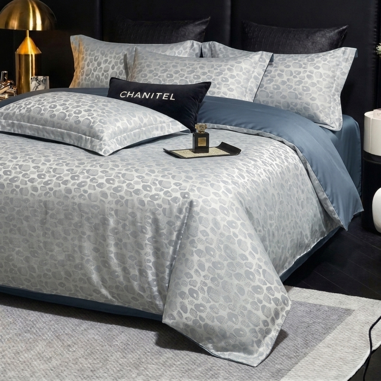 91家纺网 家纺一手货源 找家纺 悦织湾家纺 2026新款轻奢冰丝提花四件套凉感夏秋床上用品三四件套 蓝调豹纹