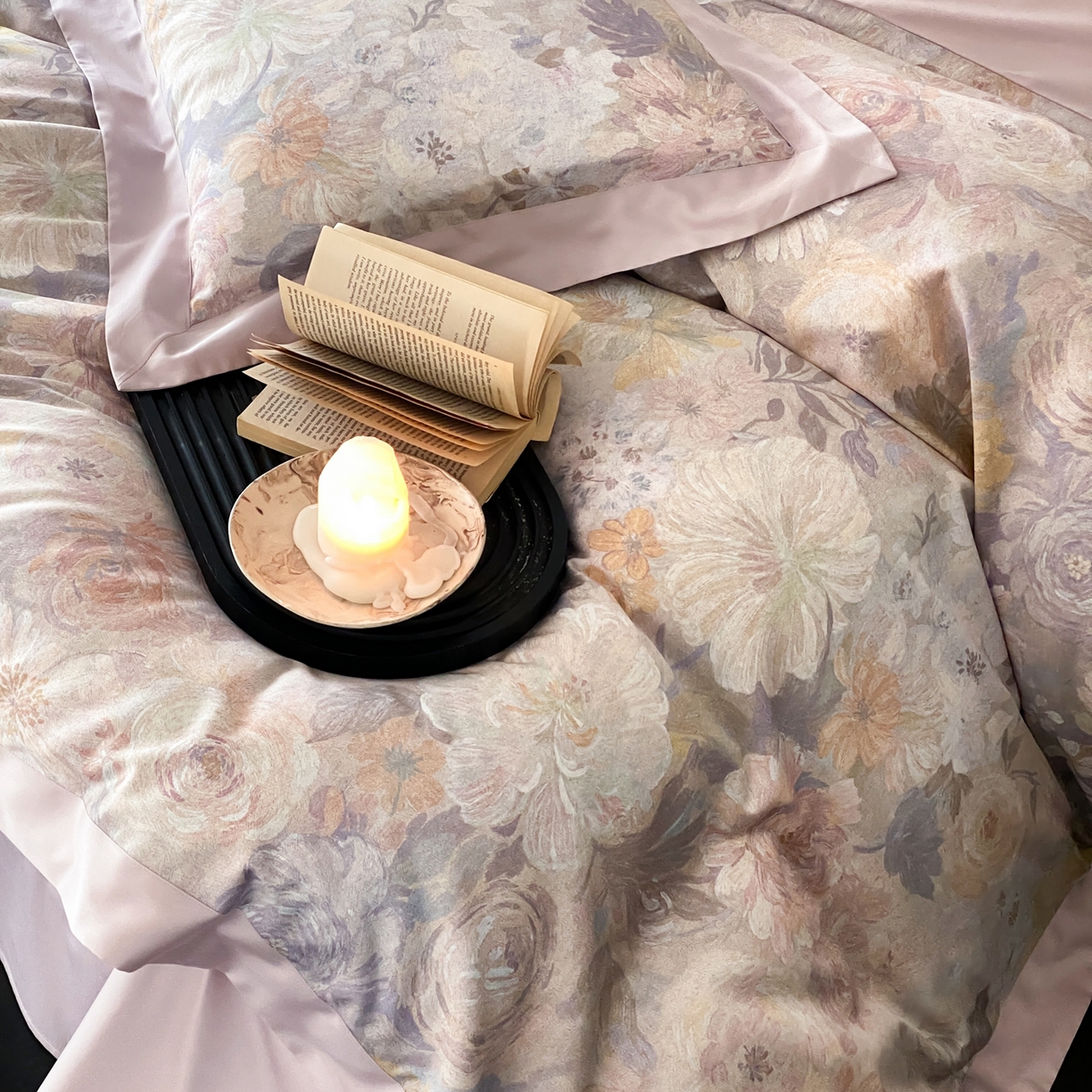 91家纺网 家纺一手货源 找家纺 赫帛 2026新款高端舒柔棉纯棉数码印花四件套-谧境系列 谧境-油画烟紫