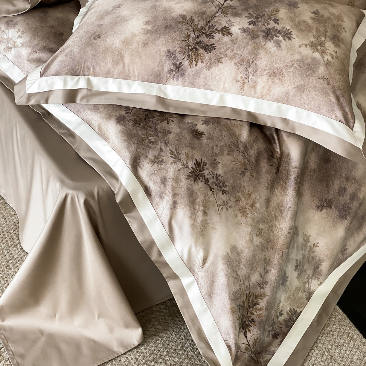 91家纺网 家纺一手货源 找家纺 （总）赫帛 2026新款高端舒柔棉纯棉数码印花四件套-江南墨韵系列