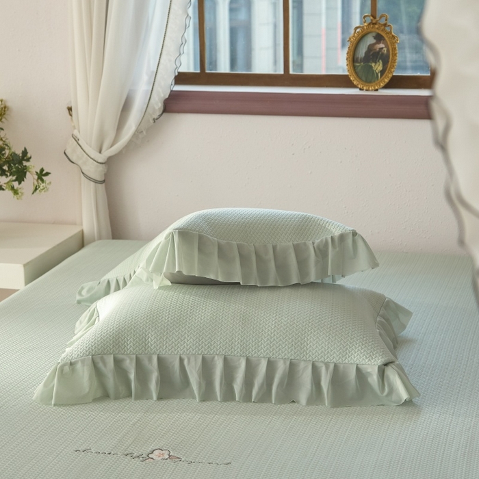 91家纺网 家纺一手货源 找家纺 金绣美居 2026春夏新款绣花款床裙凉席席子空调软席三件套-清裳 清裳-绿色