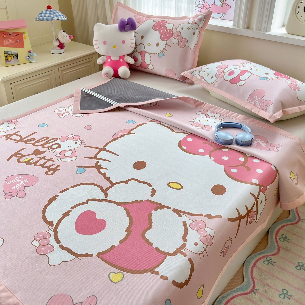 91家纺网 家纺一手货源 找家纺 桃子家居 2026新款A类三丽鸥授权数码印花中分子1200D凉感冰丝宽边凉感软席凉席席子 冰丝席-爱心少女kt