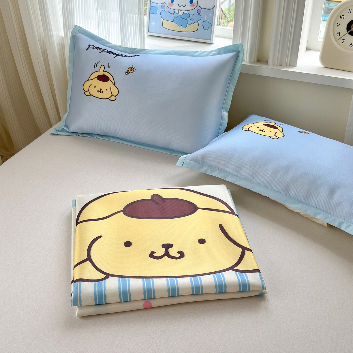 91家纺网 家纺一手货源 找家纺 桃子家居 2026新款A类三丽鸥授权数码印花中分子1200D凉感冰丝宽边凉感软席凉席席子 冰丝席-布丁狗