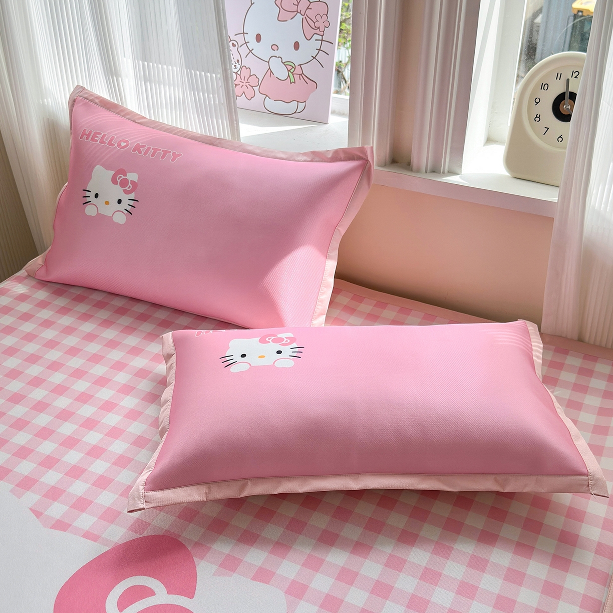 91家纺网 家纺一手货源 找家纺 桃子家居 2026新款A类三丽鸥授权数码印花中分子1200D凉感冰丝宽边凉感软席凉席席子 冰丝席-公主KT粉