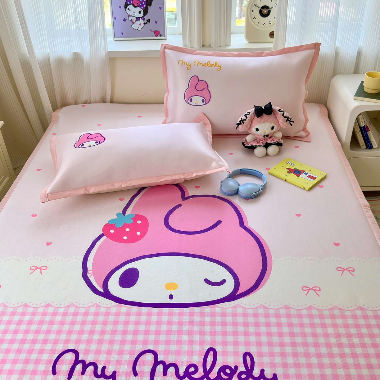 91家纺网 家纺一手货源 找家纺 桃子家居 2026新款A类三丽鸥授权数码印花中分子1200D凉感冰丝宽边凉感软席凉席席子 冰丝席-萌萌美乐蒂