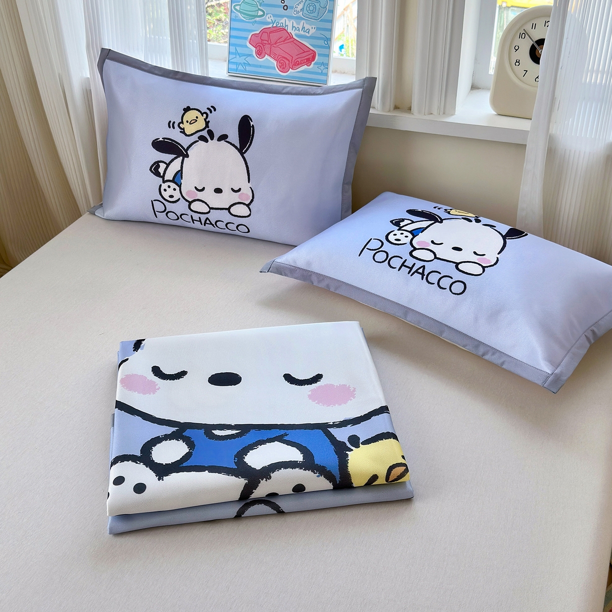 91家纺网 家纺一手货源 找家纺 桃子家居 2026新款A类三丽鸥授权数码印花中分子1200D凉感冰丝宽边凉感软席凉席席子 冰丝席-贪睡帕哈狗