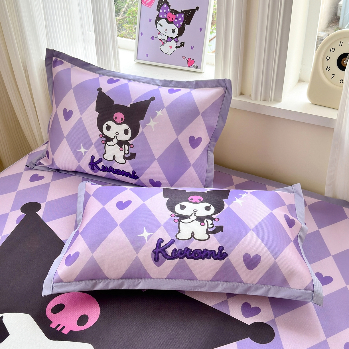 91家纺网 家纺一手货源 找家纺 桃子家居 2026新款A类三丽鸥授权数码印花中分子1200D凉感冰丝宽边凉感软席凉席席子 冰丝席-甜甜库罗米