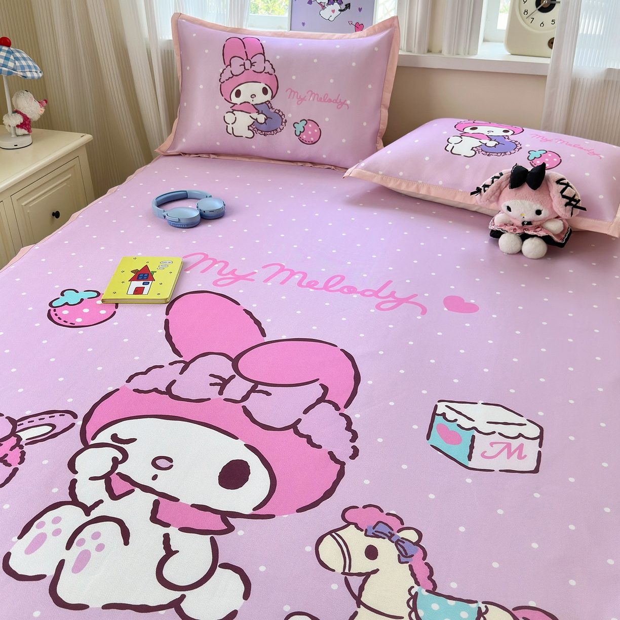 91家纺网 家纺一手货源 找家纺 桃子家居 2026新款A类三丽鸥授权数码印花中分子1200D凉感冰丝宽边凉感软席凉席席子 冰丝席-童话美乐蒂