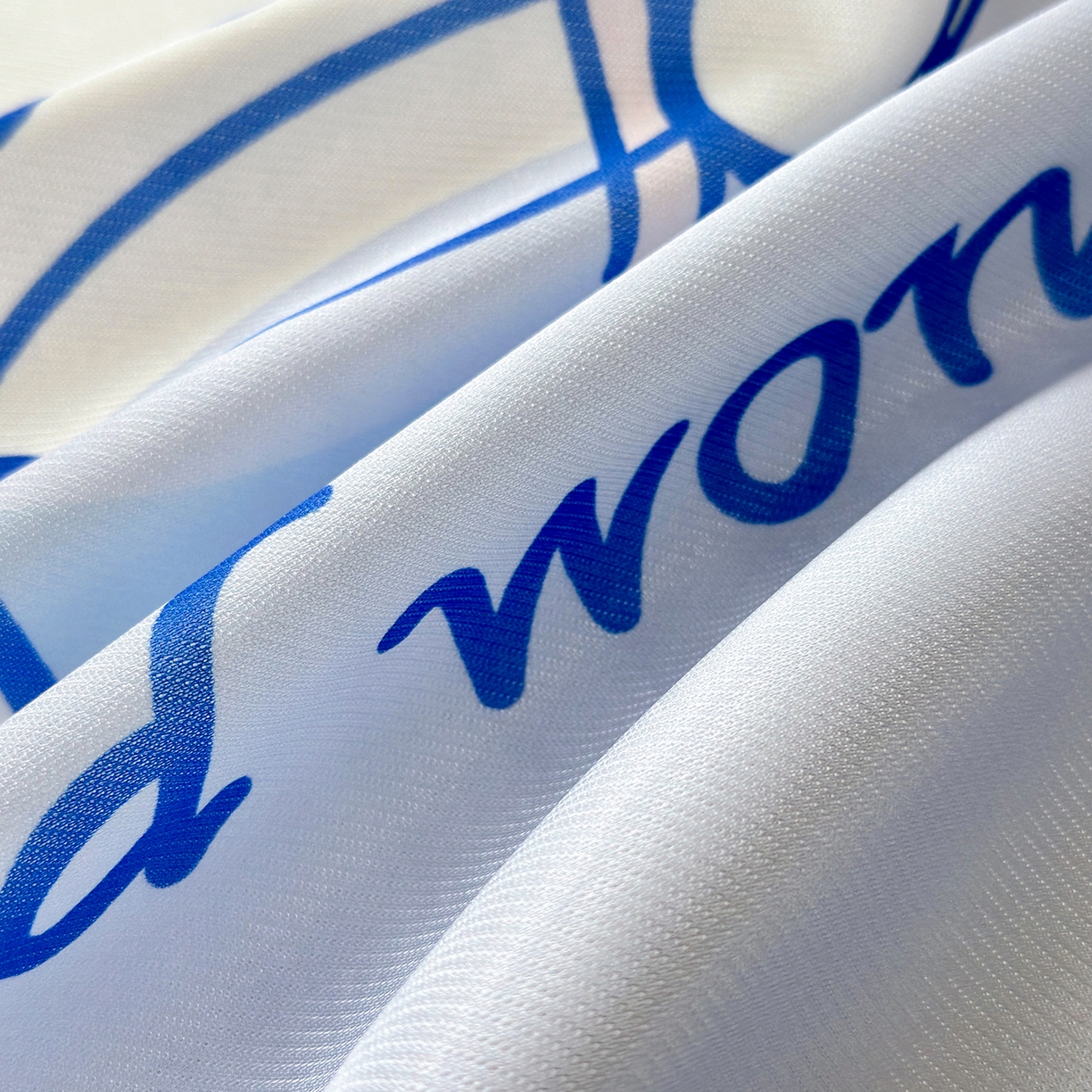 91家纺网 家纺一手货源 找家纺 桃子家居 2026新款A类三丽鸥授权数码印花中分子1200D凉感冰丝宽边凉感软席凉席席子 冰丝席-云朵大耳狗