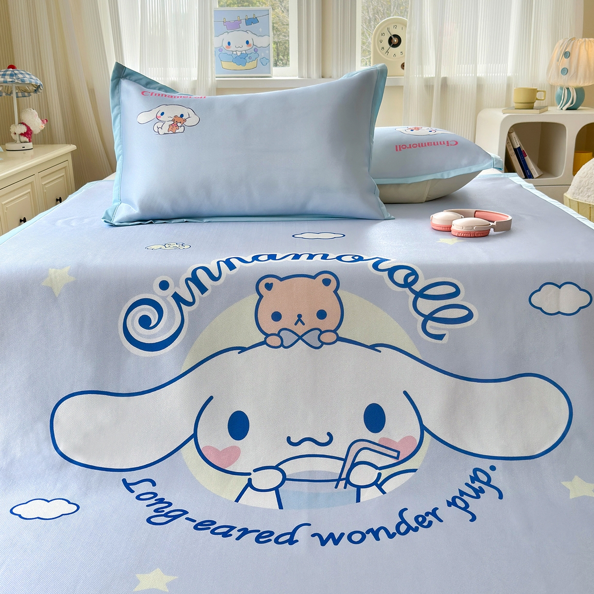 91家纺网 家纺一手货源 找家纺 桃子家居 2026新款A类三丽鸥授权数码印花中分子1200D凉感冰丝宽边凉感软席凉席席子 冰丝席-云朵大耳狗