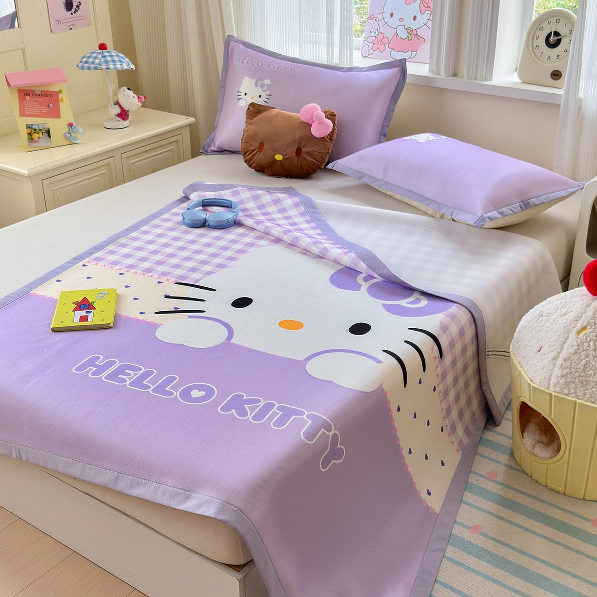 91家纺网 家纺一手货源 找家纺 桃子家居 2026新款A类三丽鸥授权数码印花中分子1200D凉感冰丝宽边凉感软席凉席席子 冰丝席-紫色爱心kt