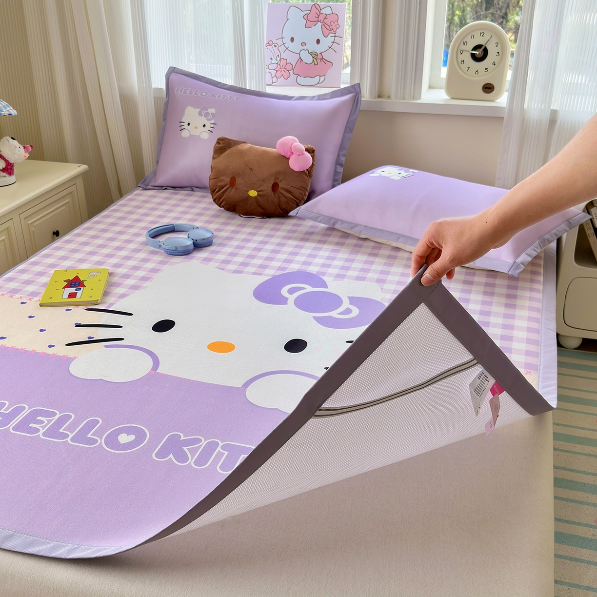 91家纺网 家纺一手货源 找家纺 桃子家居 2026新款A类三丽鸥授权数码印花中分子1200D凉感冰丝宽边凉感软席凉席席子 冰丝席-紫色爱心kt