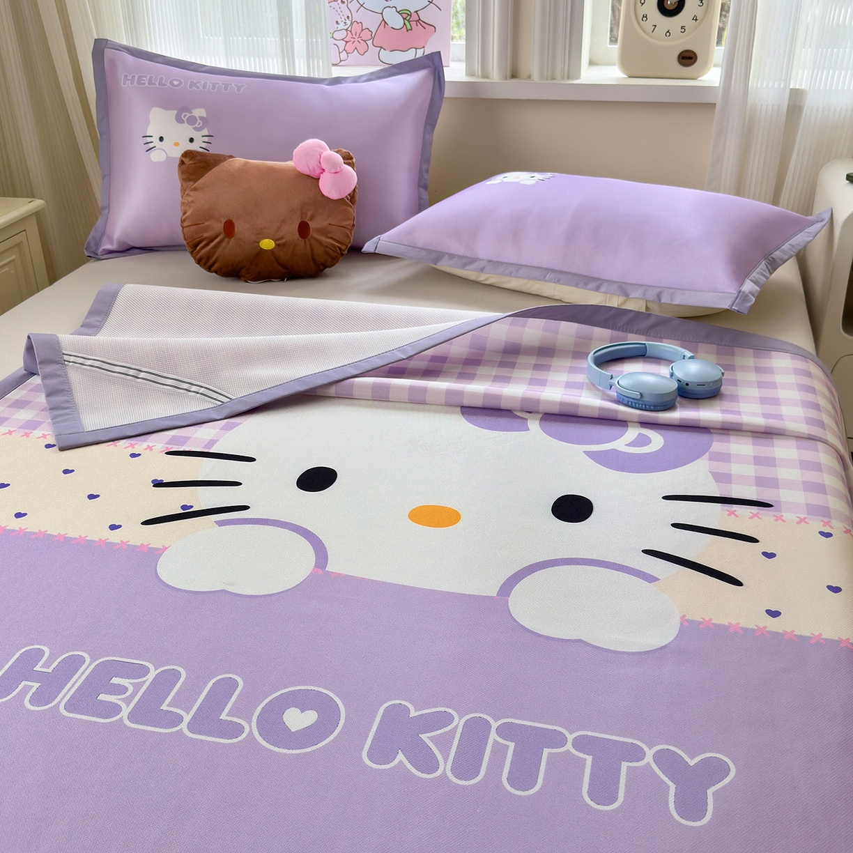 91家纺网 家纺一手货源 找家纺 桃子家居 2026新款A类三丽鸥授权数码印花中分子1200D凉感冰丝宽边凉感软席凉席席子 冰丝席-紫色爱心kt