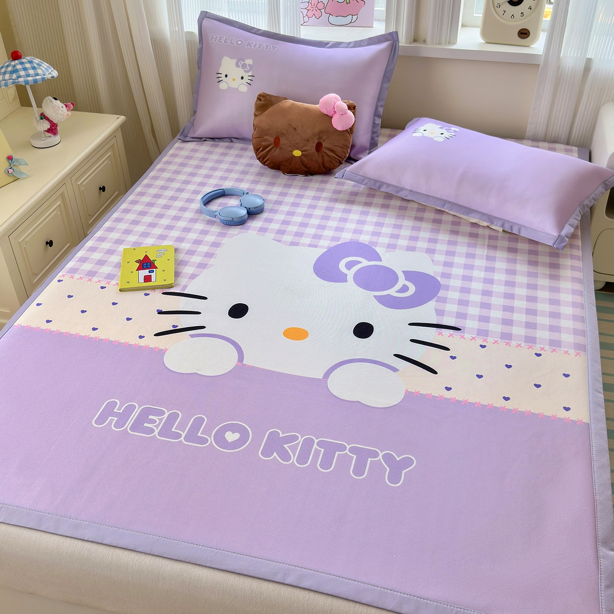 91家纺网 家纺一手货源 找家纺 桃子家居 2026新款A类三丽鸥授权数码印花中分子1200D凉感冰丝宽边凉感软席凉席席子 冰丝席-紫色爱心kt