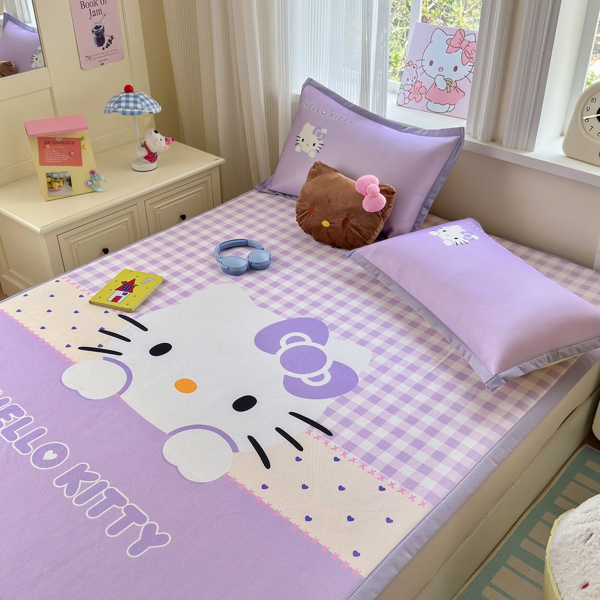 91家纺网 家纺一手货源 找家纺 桃子家居 2026新款A类三丽鸥授权数码印花中分子1200D凉感冰丝宽边凉感软席凉席席子 冰丝席-紫色爱心kt