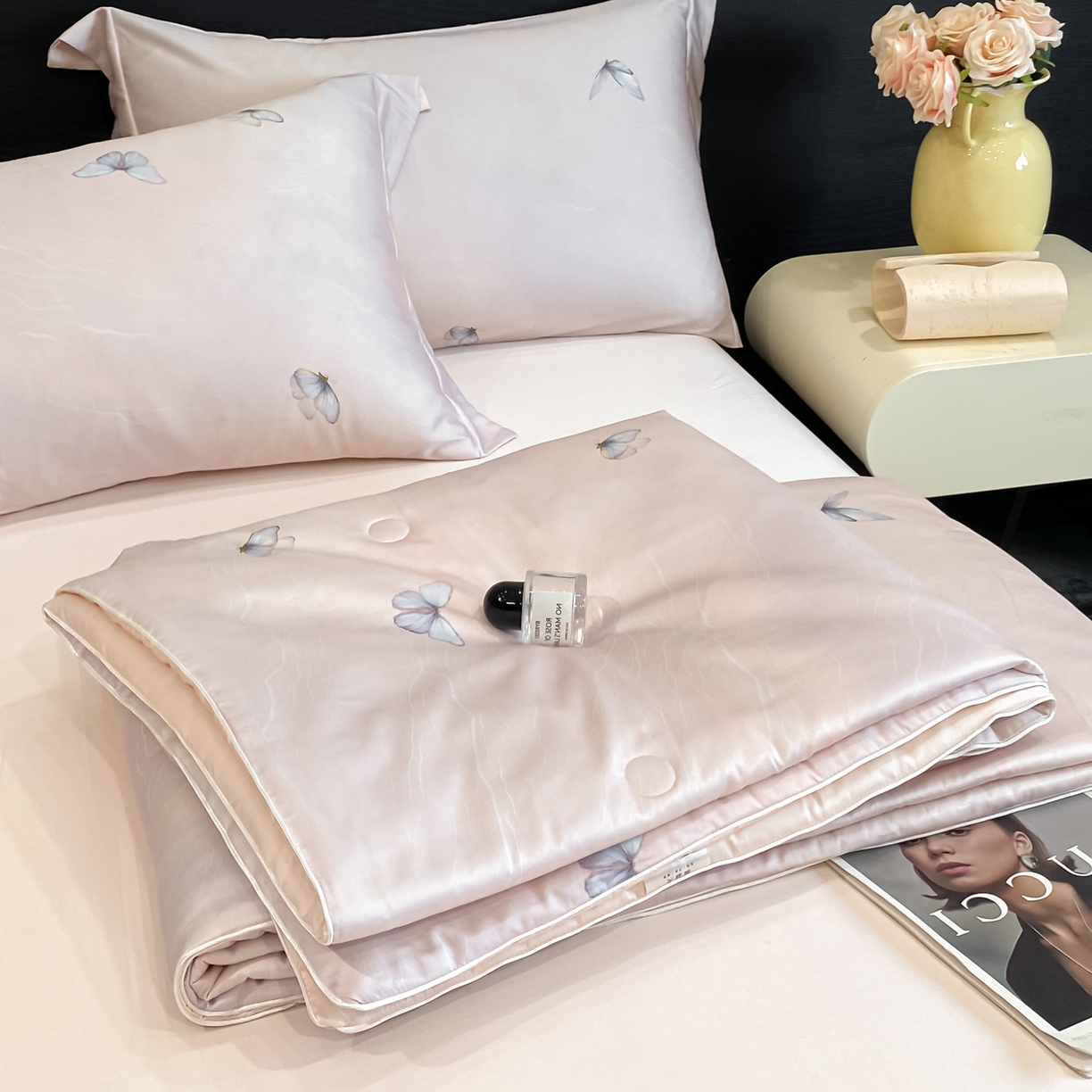 91家纺网 家纺一手货源 找家纺 （总）新方向 2026数码印花A类20%蚕丝天丝棉夏被四件套 65%60s兰精天丝 35%100支长绒棉-蝶梦