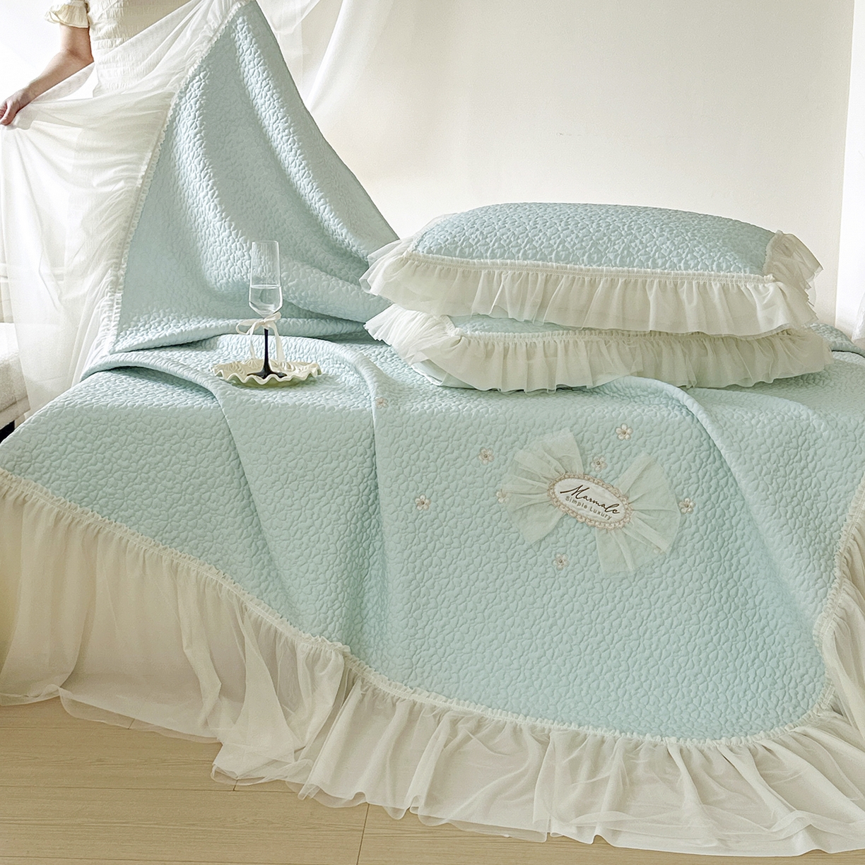 91家纺网 家纺一手货源 找家纺 乐朵家居 2026新款 蜜糖（复合）凉豆豆凉席三件套 浅绿色