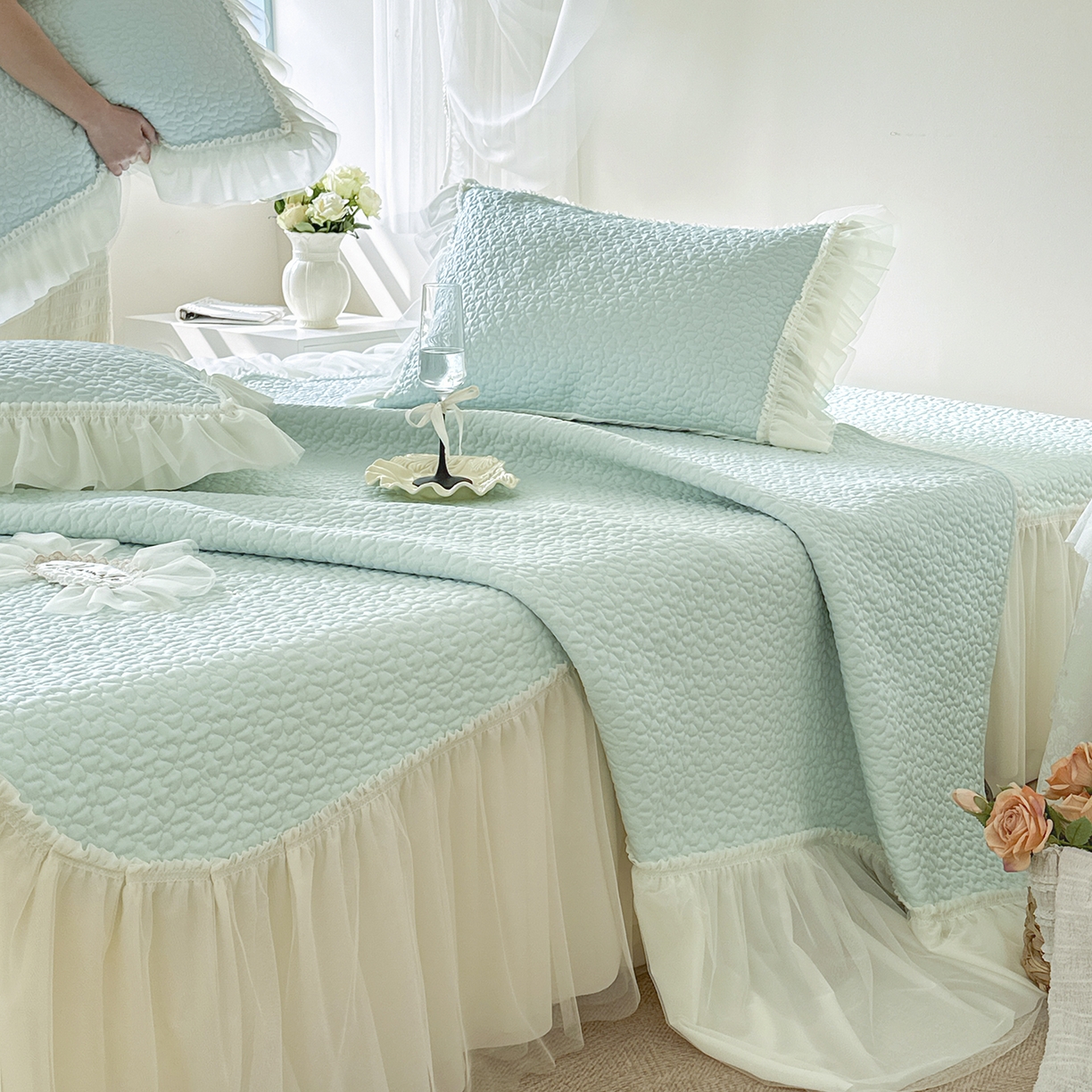 91家纺网 家纺一手货源 找家纺 乐朵家居 2026新款 蜜糖（复合）凉豆豆凉席三件套 浅绿色