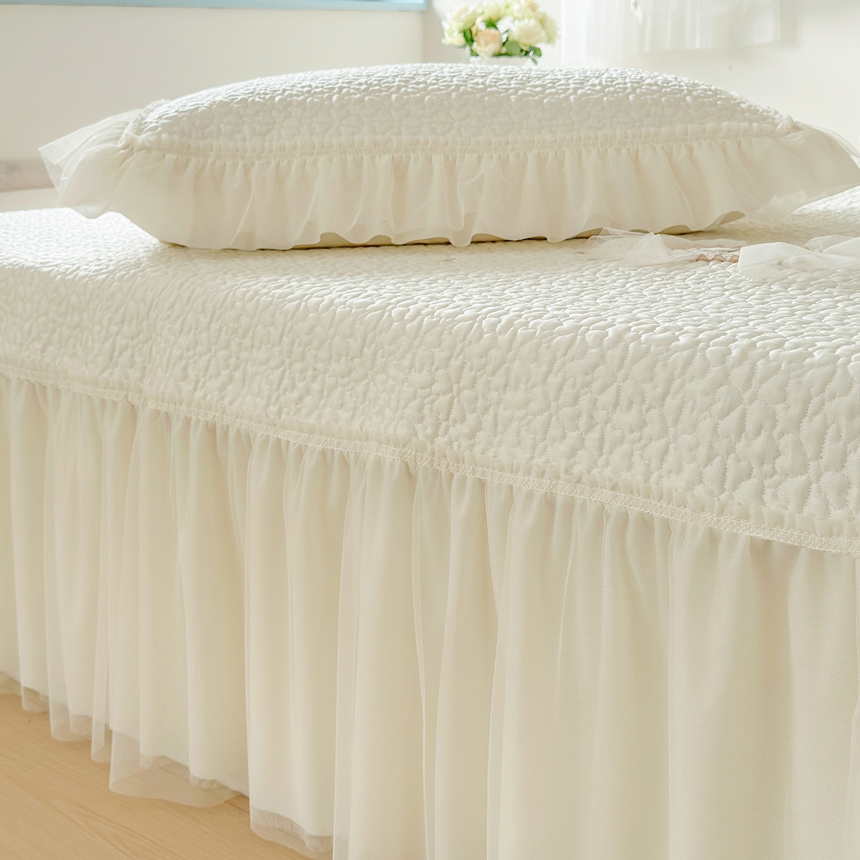 91家纺网 家纺一手货源 找家纺 乐朵家居 2026新款 蜜糖（复合）凉豆豆凉席三件套 米色