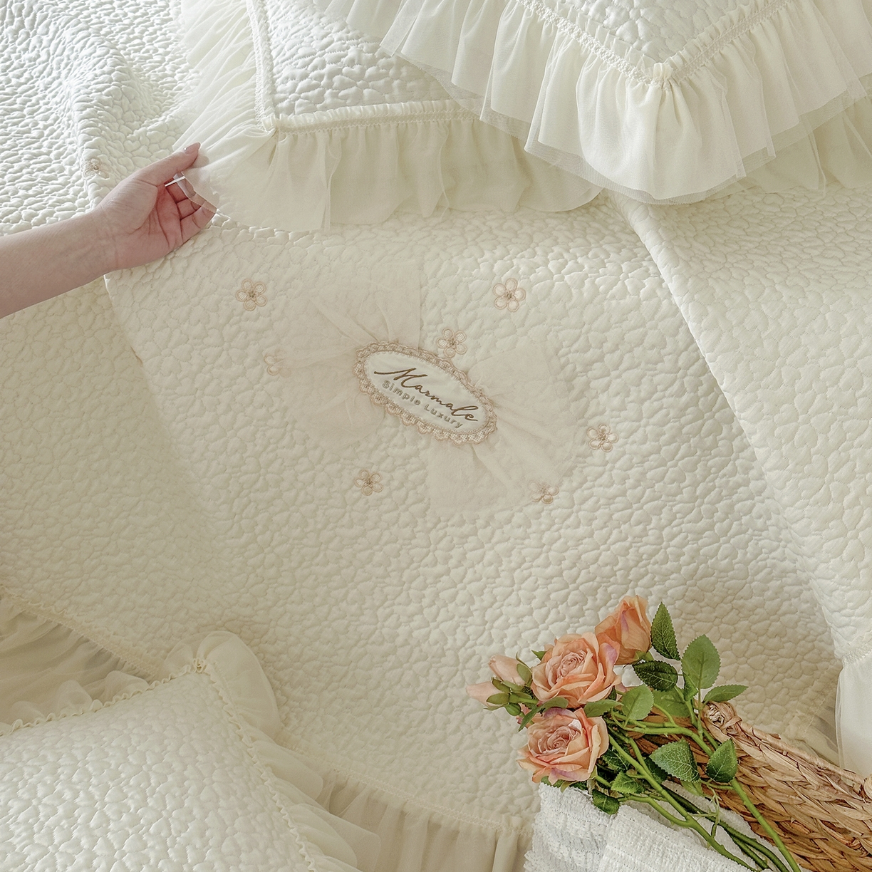 91家纺网 家纺一手货源 找家纺 乐朵家居 2026新款 蜜糖（复合）凉豆豆凉席三件套 米色